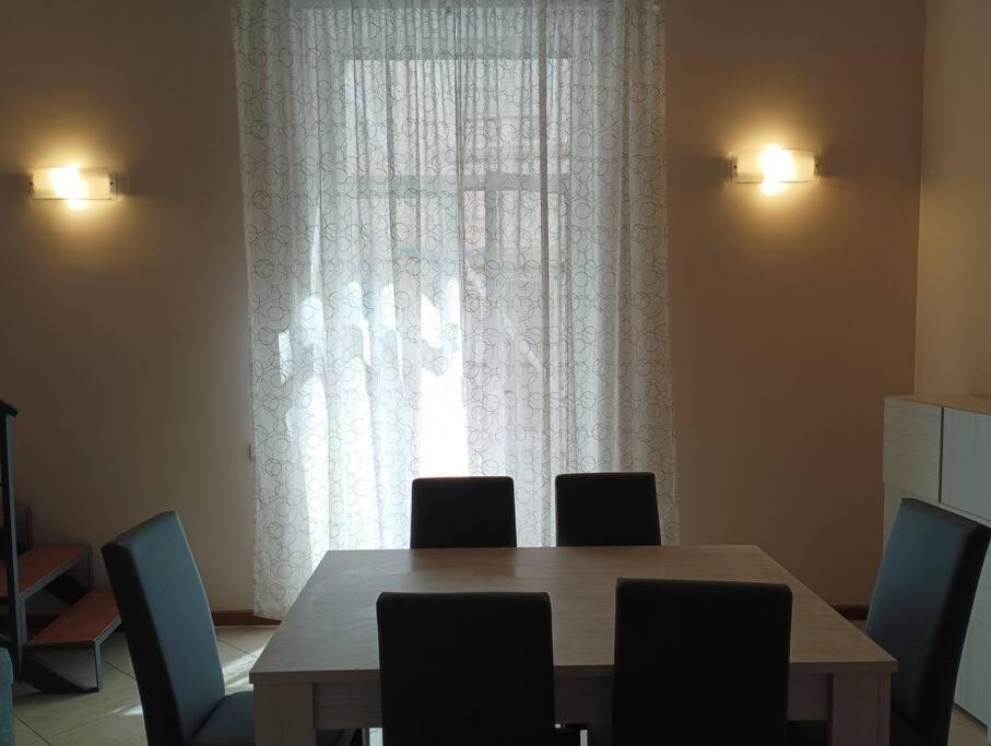 A Casa Di Laura Daire Napoli Dış mekan fotoğraf
