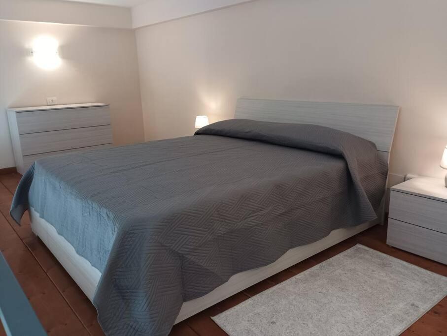 A Casa Di Laura Daire Napoli Dış mekan fotoğraf