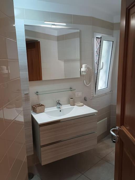 A Casa Di Laura Daire Napoli Dış mekan fotoğraf