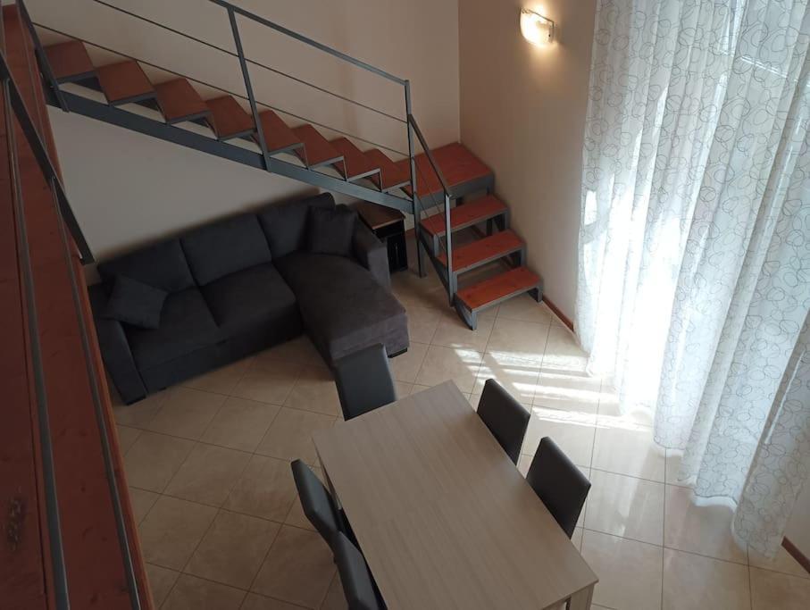 A Casa Di Laura Daire Napoli Dış mekan fotoğraf