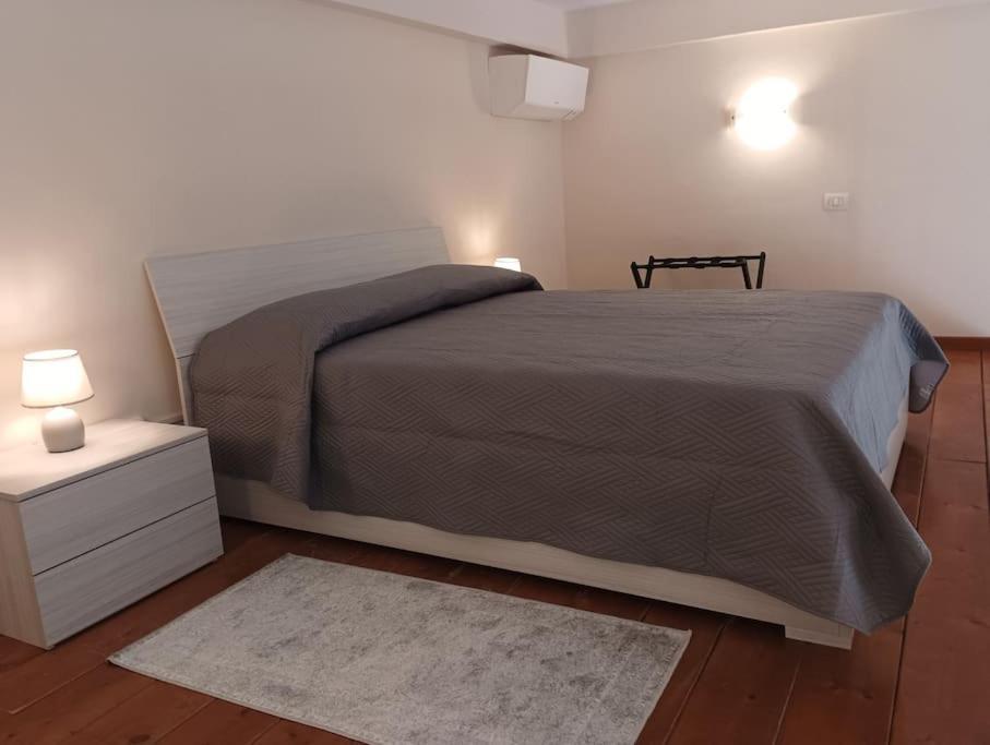 A Casa Di Laura Daire Napoli Dış mekan fotoğraf